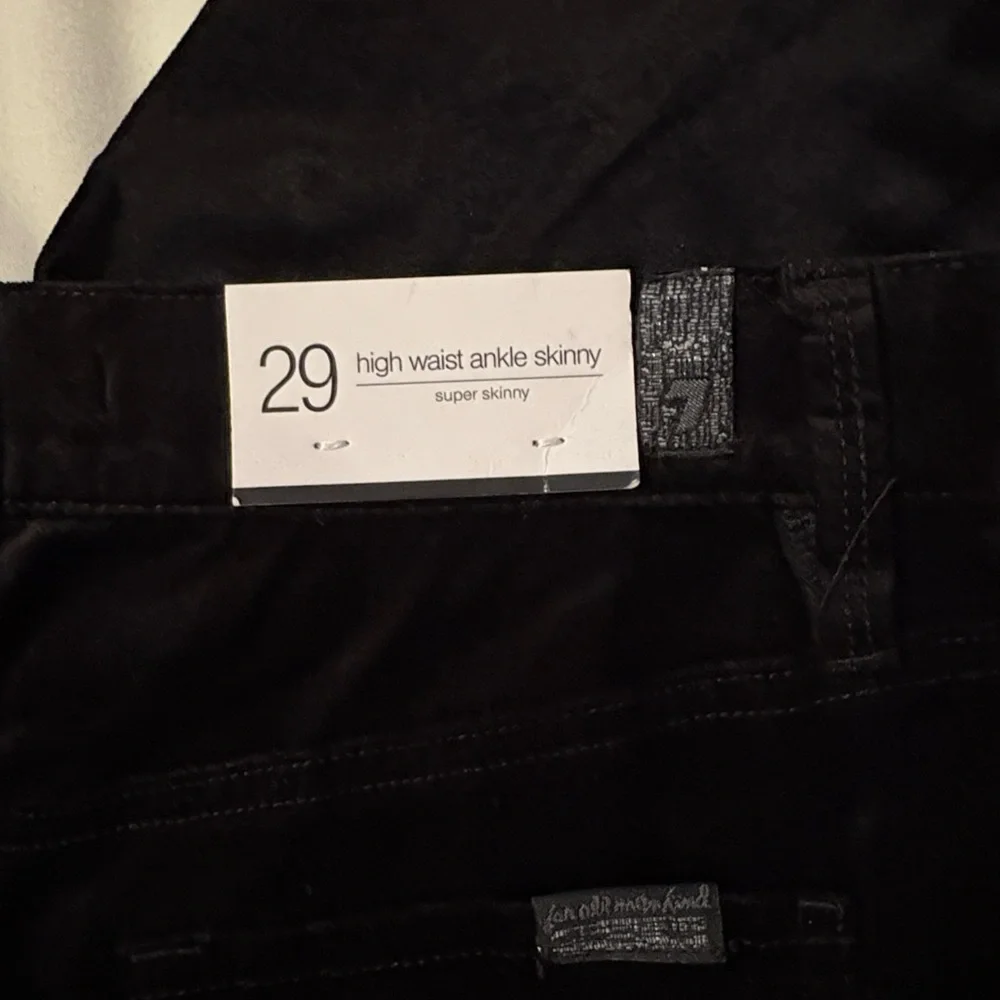 🎉Host Pic🎉 FREE Shipping!! 7 For All Man Kind Black Velvet Super Skinny pants - Picture 6 of 10
